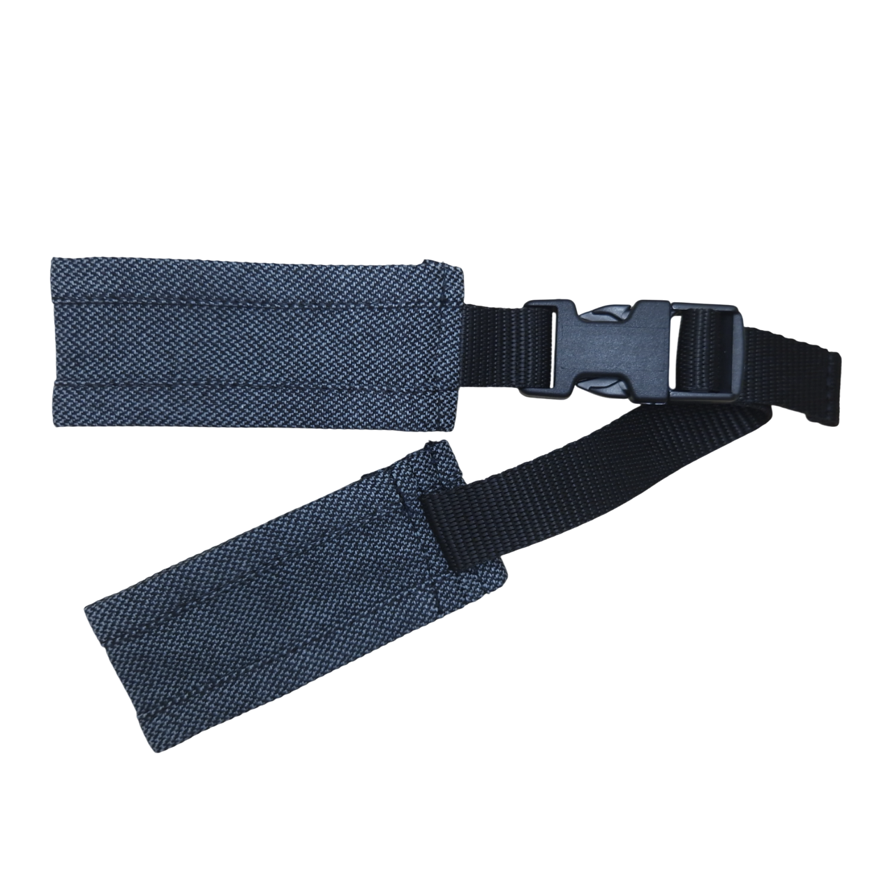 Babycarrier Brustgurt in blue fabric with buckle attachment.