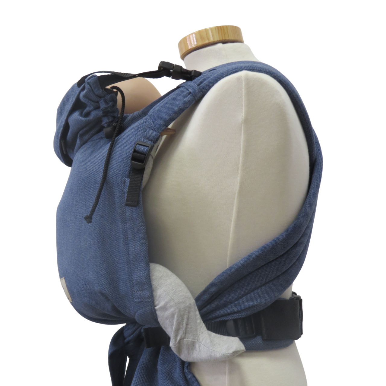 Babycarrier Jeans, adjustable half-buckle design with padded straps and waistband for newborns to 15 kg.