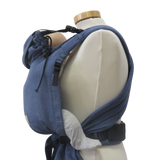 Babycarrier Jeans, adjustable half-buckle design with padded straps and waistband for newborns to 15 kg.
