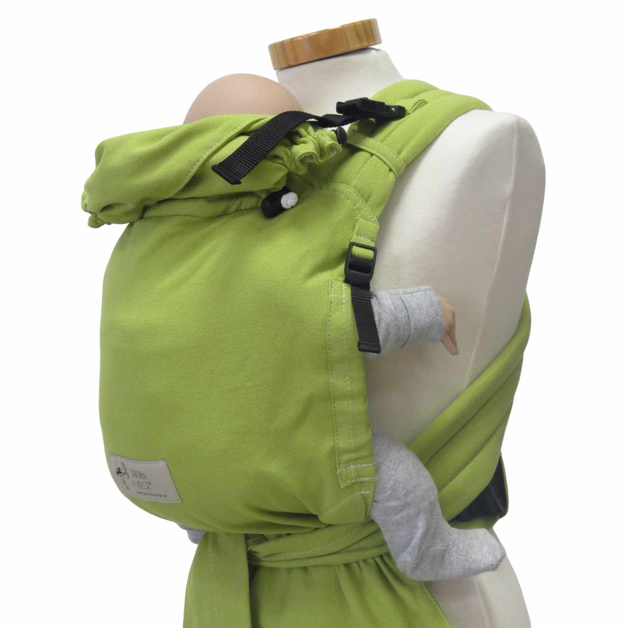 Maigrün baby carrier with adjustable straps and safety buckle, supports front and back carrying for infants 3.5 to 15 kg.