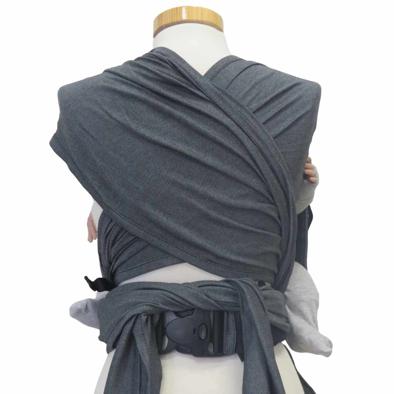Wrapbabycarrier Graphit with adjustable shoulder straps and hip belt, 100% cotton.