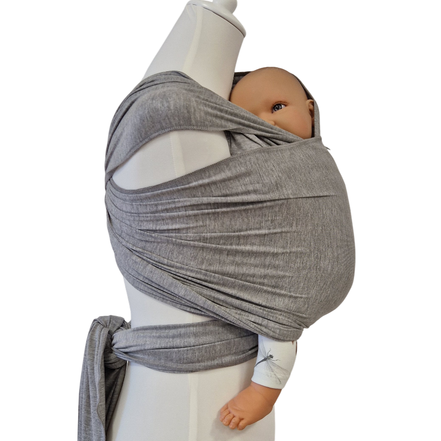 Bambustragetuch PERLGRAU meliert aus weichem, elastischem Bambusgewebe, Baby sicher und nah am Körper getragen