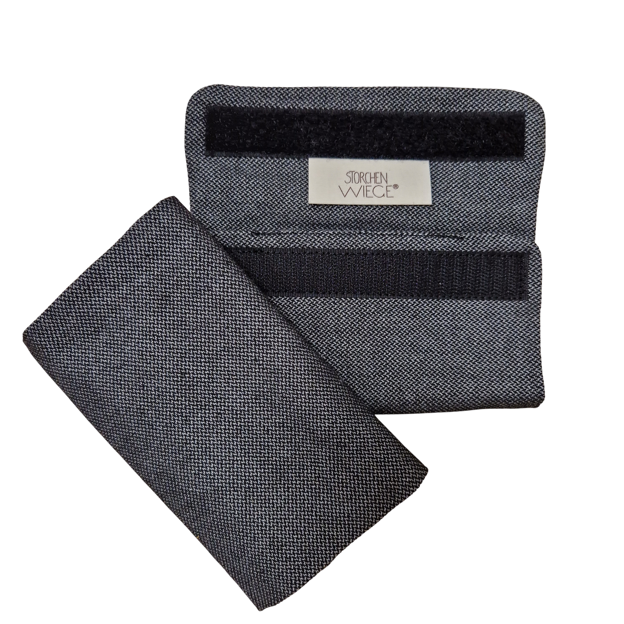 Babycarrier Gurtschoner in gray fabric with Velcro fasteners, 100% cotton.