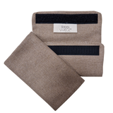 Babycarrier Gurtschoner in beige, made from 100% cotton, designed to protect baby carrier straps from moisture and wear.