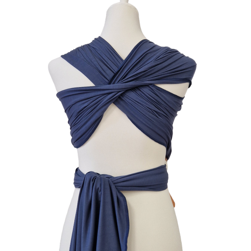 Blaues Bambustragetuch KORNBLUME aus weichem, elastischem Bambusstoff, nachhaltig und atmungsaktiv