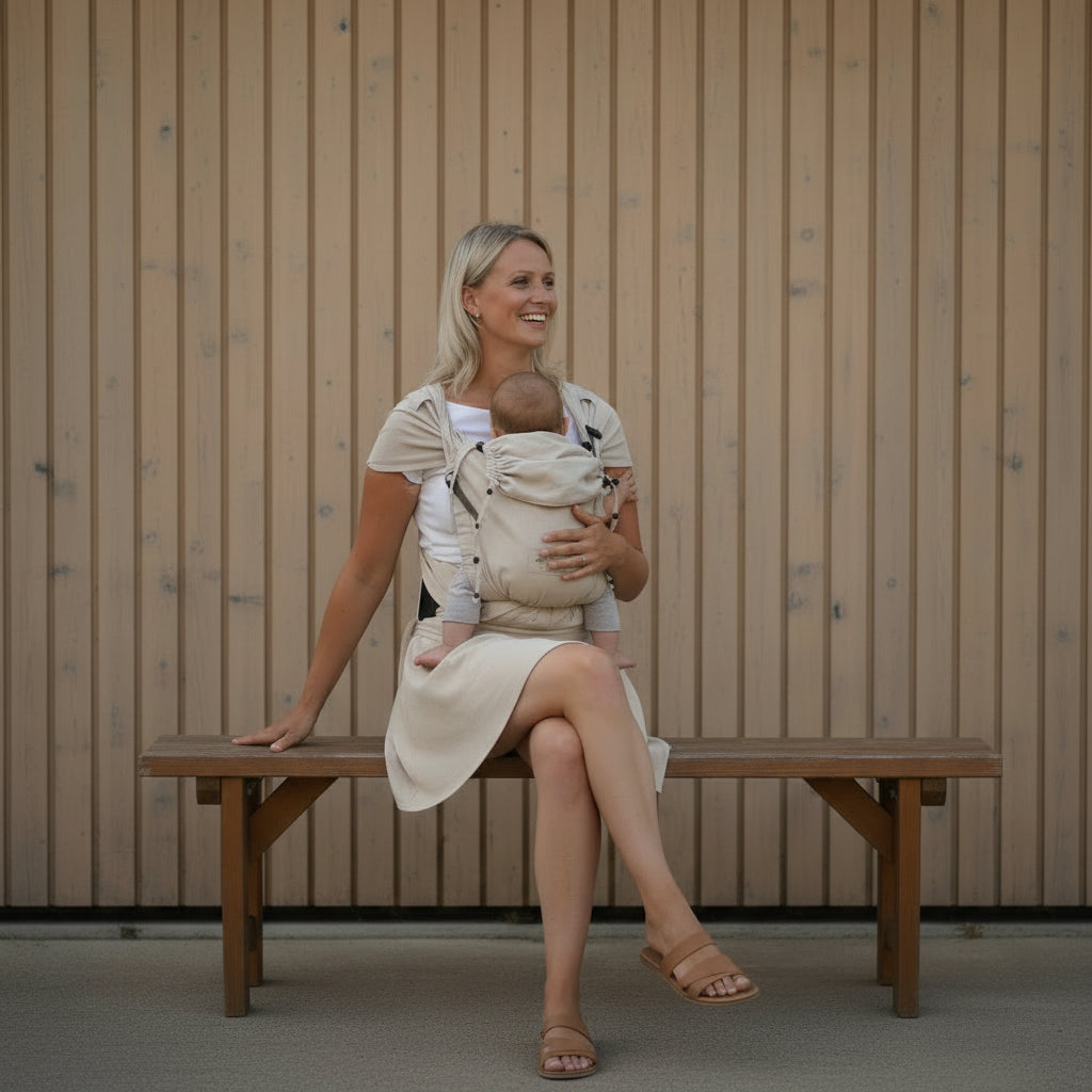 Babytrage Wrapbabycarrier Natur aus 100% Baumwolle mit breiten Schulterträgern und Hüftgurt