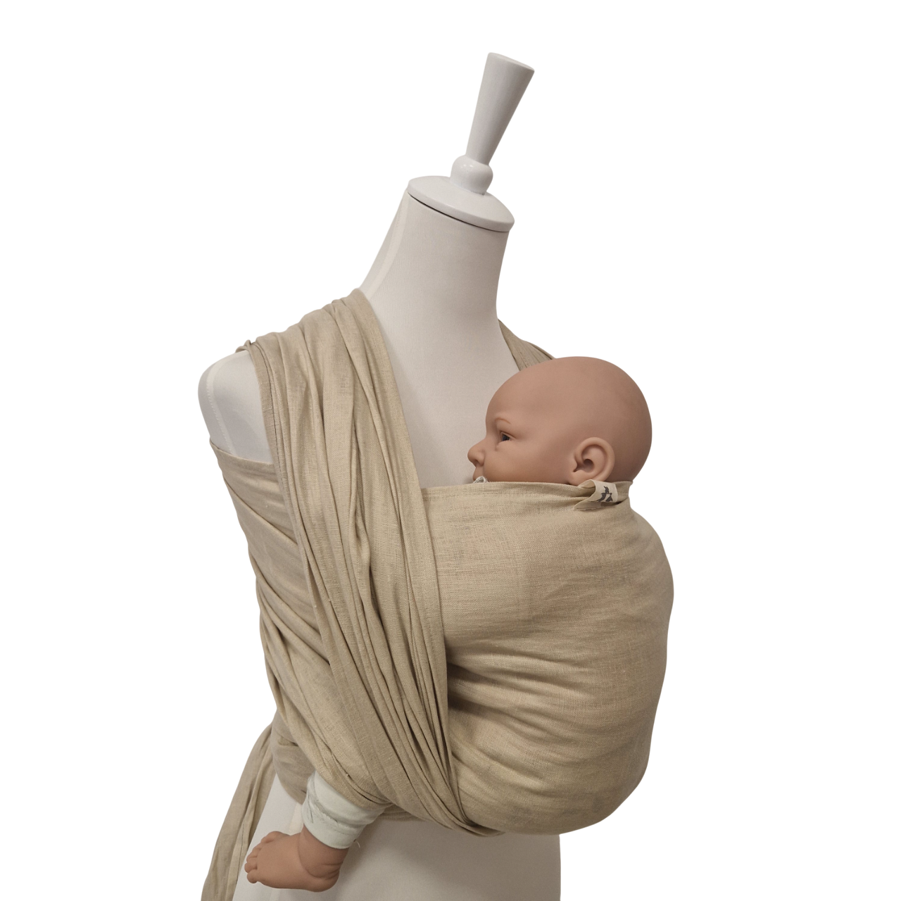 Leinentragetuch ELFENBEIN aus 100% Leinen in Ecru mit Baby in Tragehilfe