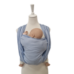 Leinentragetuch KRISTALLKLAR hellblau aus 100% Leinen mit Babytragefunktion und atmungsaktivem Stoff