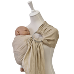 Leinen-RingSling ELFENBEIN baby carrier in ecru linen with metal ring on mannequin