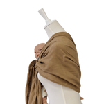 Leinen-RingSling beige baby carrier made of breathable linen for close and secure carrying