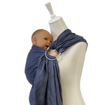 Leinen-RingSling INDIGO baby carrier made of breathable indigo linen with metal rings for secure, hands-free babywearing