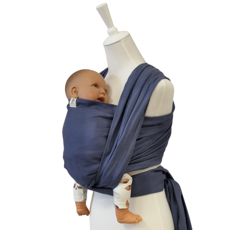 Leinentragetuch INDIGO aus hochwertigem, atmungsaktivem Leinen in Blau mit Babytragekomfort