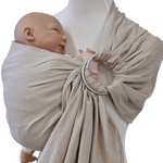 Ringsling Mondstein aus 100% Baumwolle mit zartem Webmuster und Babytrage in Beige
