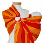 Ringsling Albert in vibrant red and orange stripes, lightweight and adjustable, made from 100% cotton.