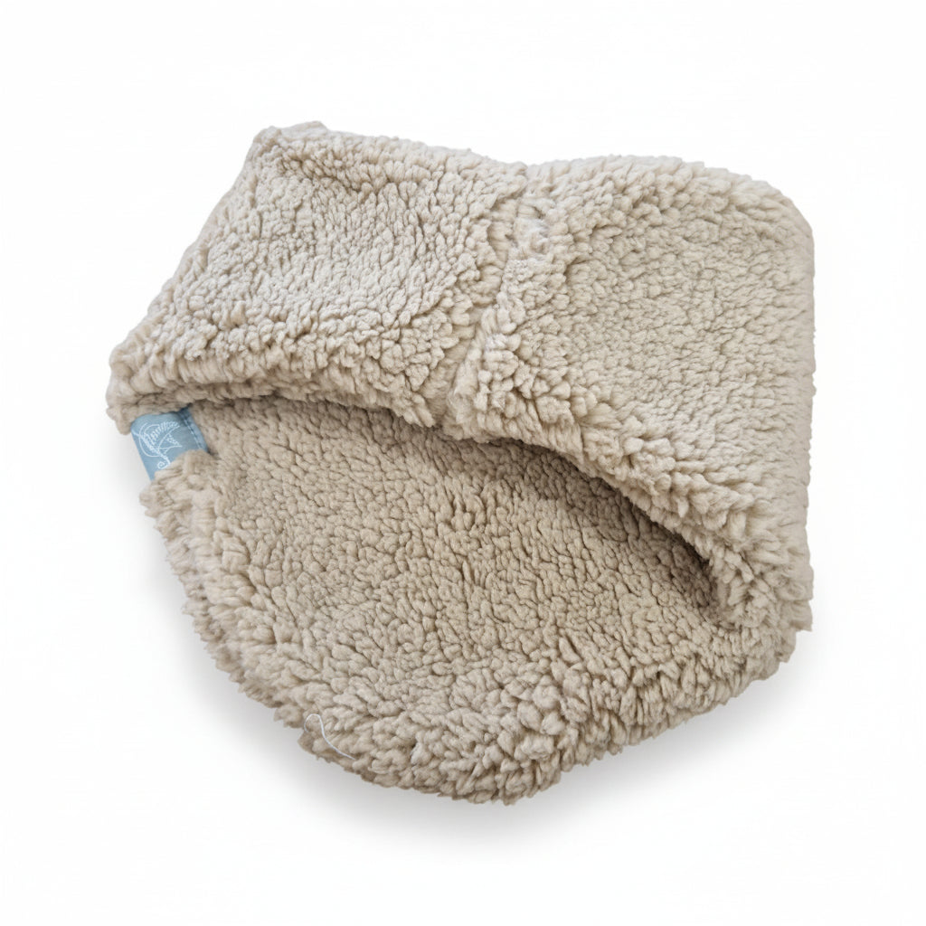 Beige Storchenwiege Teddy Loop winter scarf made of soft teddy fabric