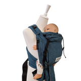 Türkisfarbene anpassbare Babytrage mit gepolsterten Trägern und Brustgurt für gesunde Anhock-Spreiz-Haltung