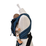 Babycarrier Türkis mit gepolsterten Trägern und verstellbarem Steg für gesunde Anhock-Spreiz-Haltung