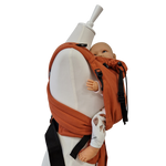 BabyCarrier Terra ergonomische Babytrage in Terra mit gepolsterten Trägern und Bauchgurt für Neugeborene und Kleinkinder
