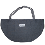 Komfortable Wiegetasche in Grau aus 100% Baumwolle, OEKO-TEX zertifiziert, für Gewichtskontrolle von Neugeborenen bis 7 kg, Made in Germany.